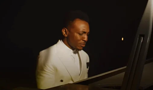 Frank Edwards Reveals Childhood Miracle Healing at Uma Ukpai Crusade