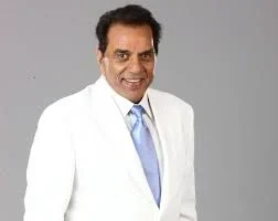 Bollywood Legend Dharmendra Dies at 89, Mourned as "Original He-Man"