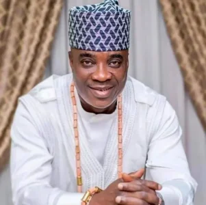 Fuji Icon KWAM 1 Applies to Become Next Awujale of Ijebuland