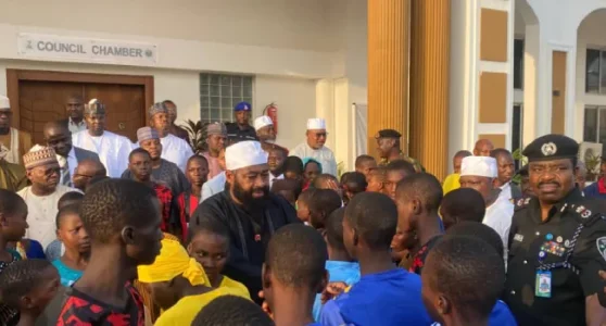[UPDATED]: Niger Gov. Bago Receives 100 Rescued Schoolchildren, Says Efforts Ongoing for Remaining Captives