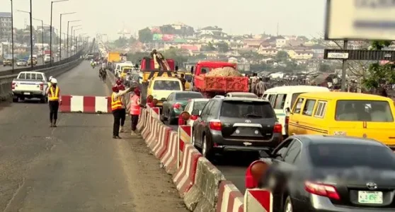 Two Killed in Multi-Vehicle Crash on Lagos-Ibadan Expressway's Kara Bridge