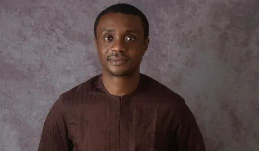 Nathaniel Bassey Warns Married Men: “Chasing Young Women Won’t End Well”