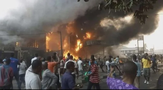 Fire Breaks Out at Lagos Industrial Estate, Fire Service Responds