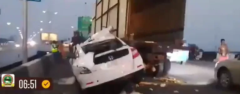 Collision on Lagos's Eko Bridge Injures Driver, Causes Severe Traffic