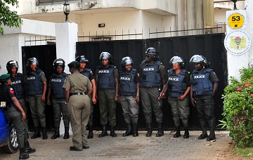 Security at Chadian embassy.jpg