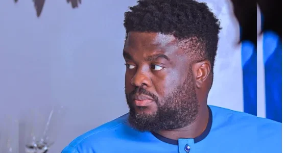[VIDEO] Nollywood Actor Aremu Afolayan Kneels in Emotional Apology to Nigerians After Backlash Over Tinubu Comments