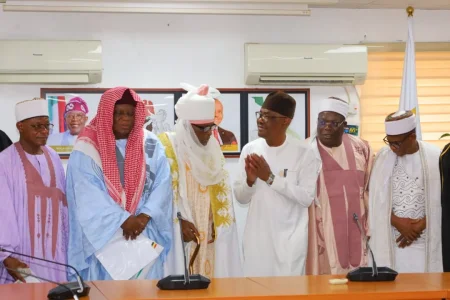 FCT Traditional Rulers Get Land Titles, Fee Waivers, Utility Vehicles from Wike