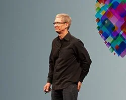 Tim Cook to Step Down as Apple CEO After 15 Years, Hardware Chief John Ternus to Succeed Him