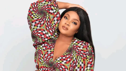 Bimbo Ademoye Stands Up to Thugs Demanding Money on Film Set