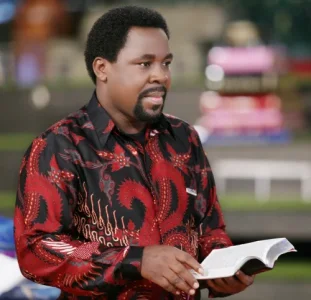 tb-joshua-preaching.webp