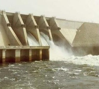 Kainji-hydro-power-station.jpg