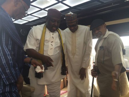 Rochas and Buhari 4.jpg