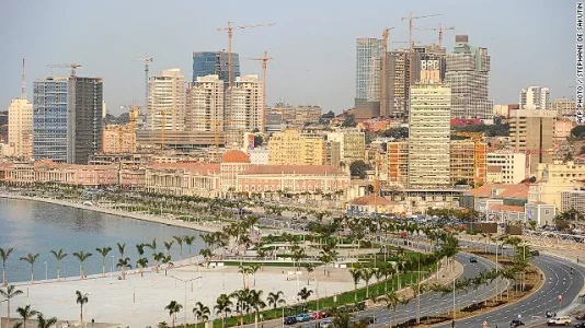 luanda-beach-story-top.webp luanda-beach-story-top.webp