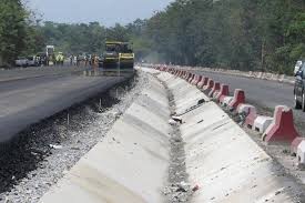 ibadan road.jpe