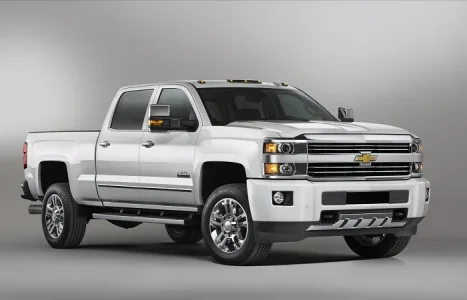2015-chevrolet-silverado-1500-2.webp