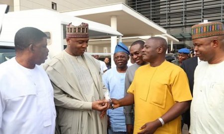 Bukola-Saraki-Innoson-Motors.jpg