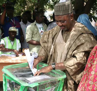 VP-VOTING-IN-KADUNA2.jpg