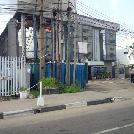 Ikoyi Building on Fire.3jpg.jpg