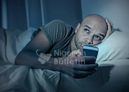 smart phone starin.webp