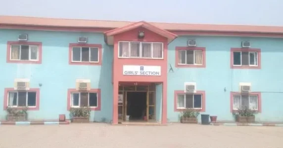 nigeria turkish college.webp