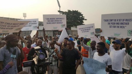 LAGOS PROTEST 4.jpg