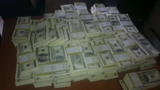 Counterfeit-dollar.webp