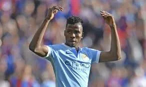 iheanacho hands.webp