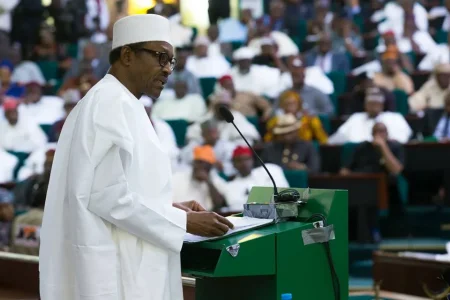 BUHARI PODIUM.webp