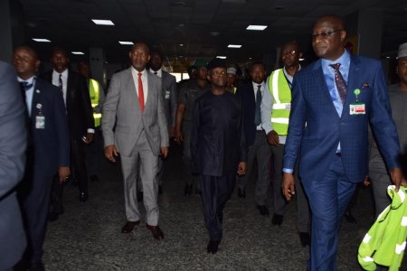 osinbajo lagos airport.jpg