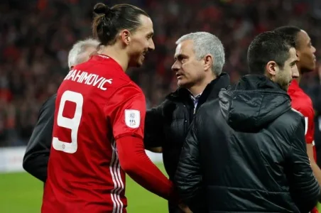 ibrahimovic mourinho.jpg