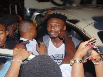 EFE BACK TO NAIJA.jpg