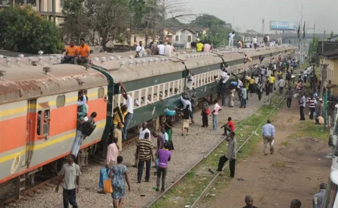 aregbe train.webp