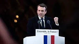 Macron2.webp