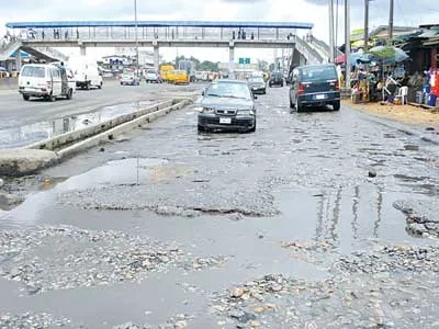 apapa road.webp